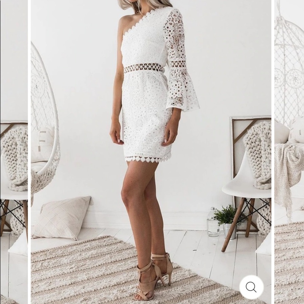 Women's One-Shoulder White Lace Mini Dress